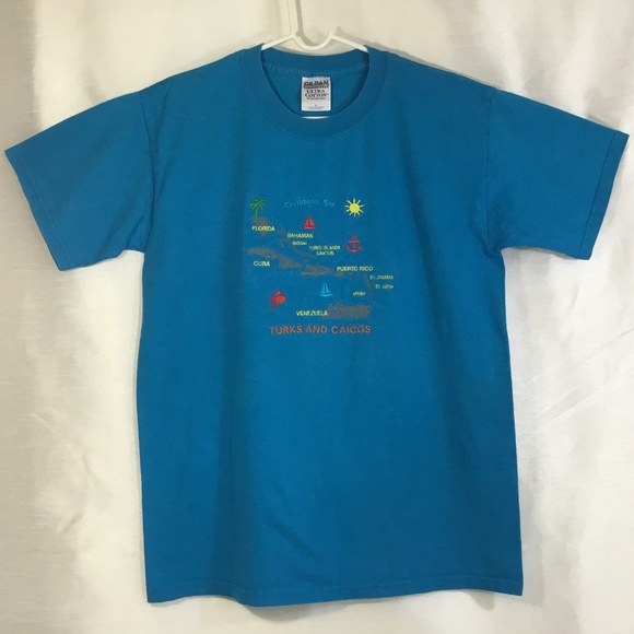 Caribbean Islands Embroidered Graphic Tee Shirt Size M Blue - Picture 1 of 4